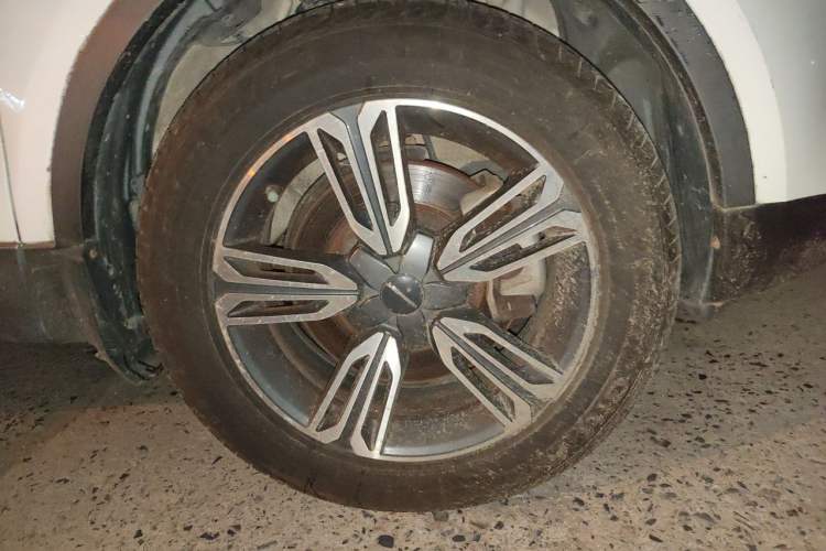 Used Leopaard CS10 2017 2.0T Automatic Luxury Model Right Front Wheel Hub
