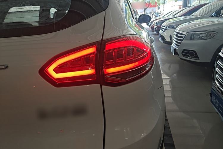Used Leopaard CS10 2017 2.0T Automatic Urban Version Right Rear Taillight