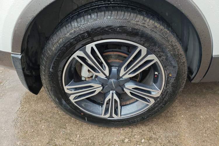 Used Leopaard CS10 2017 2.0T Automatic Luxury Model Right Rear Wheel Hub