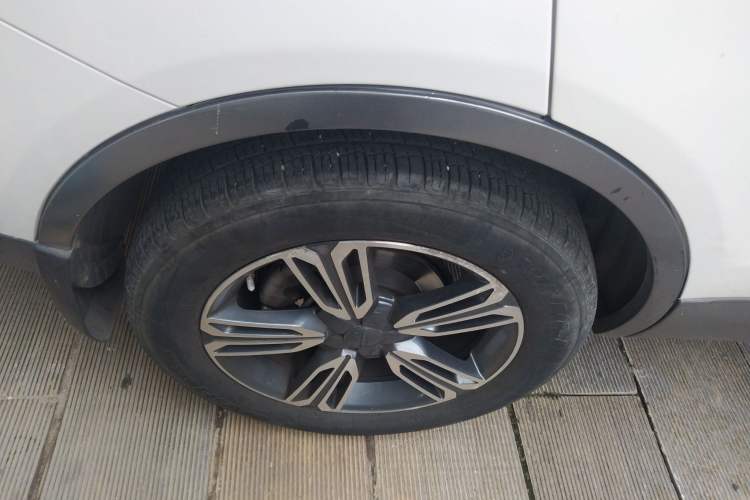 Used Leopaard CS10 2017 2.0T Automatic Luxury Model Right Rear Wheel Hub