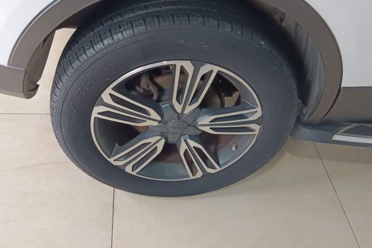 Used Leopaard CS10 2017 2.0T Automatic Luxury Model Right Rear Wheel Hub