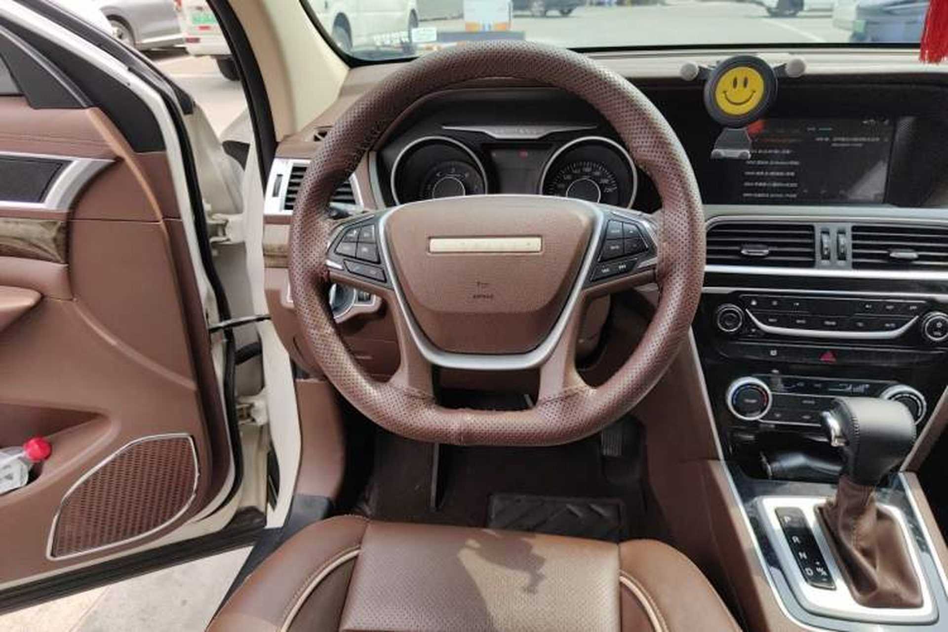 Used Leopaard CS10 2017 2.0T Automatic Urban Version Steering Wheel