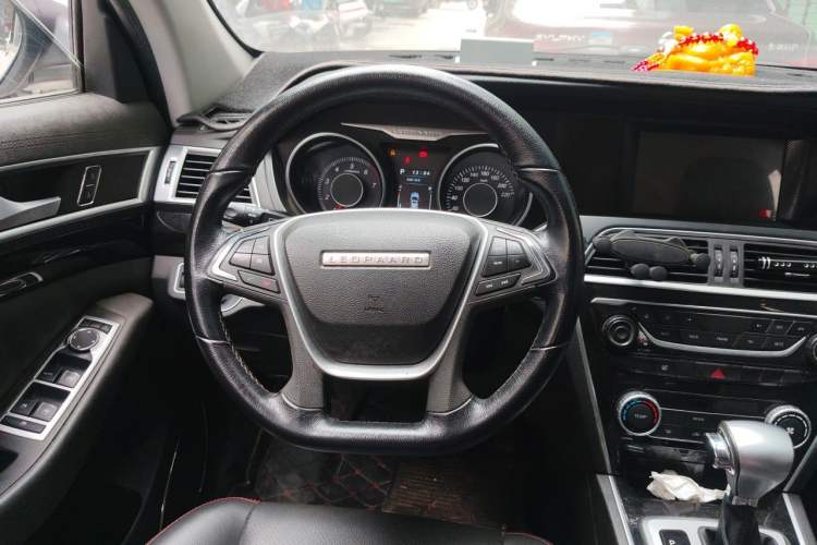 Used Leopaard CS10 2017 2.0T Automatic Urban Version Steering Wheel