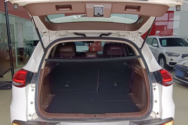 Used Leopaard CS10 2017 2.0T Automatic Luxury Model Trunk