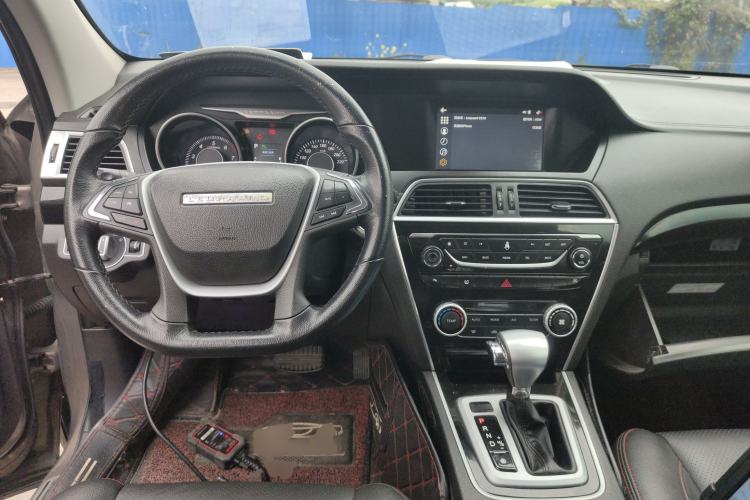 Used Leopaard CS10 2017 1.5T CVT Luxury Model Center Console