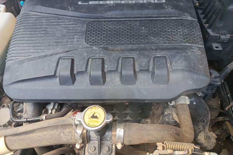 Used Leopaard CS10 2017 1.5T CVT Elite Model Engine Bay