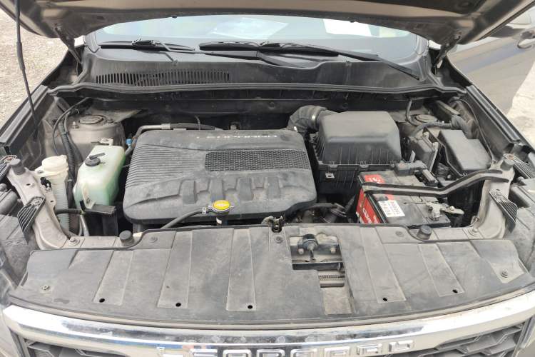 Used Leopaard CS10 2017 1.5T CVT Luxury Model Engine Bay