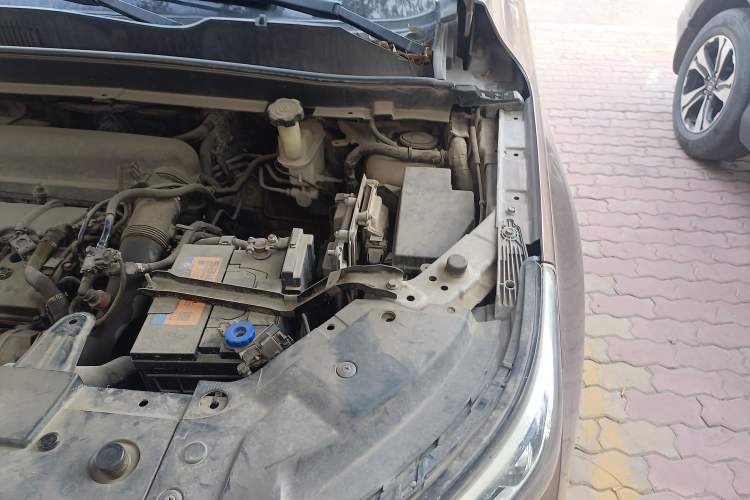Used Leopaard CS10 2017 1.5T CVT Flagship Model Engine Bay Left