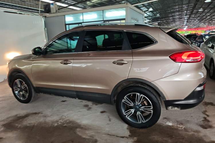 Used Leopaard CS10 2017 2.0T Automatic Luxury Edition Exterior 3