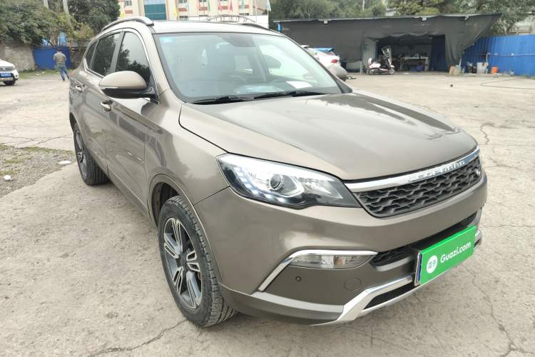 Used Leopaard CS10 2017 1.5T CVT Luxury Model Front Right 45 Deg