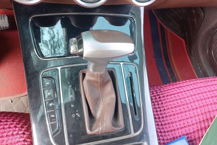 Used Leopaard CS10 2017 1.5T CVT Flagship Model Gear Lever