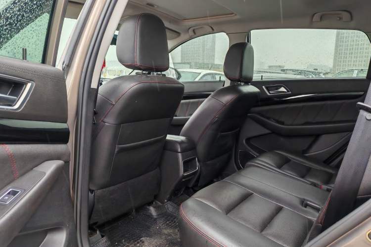 Used Leopaard CS10 2017 2.0T Automatic Urban Version Interior 3