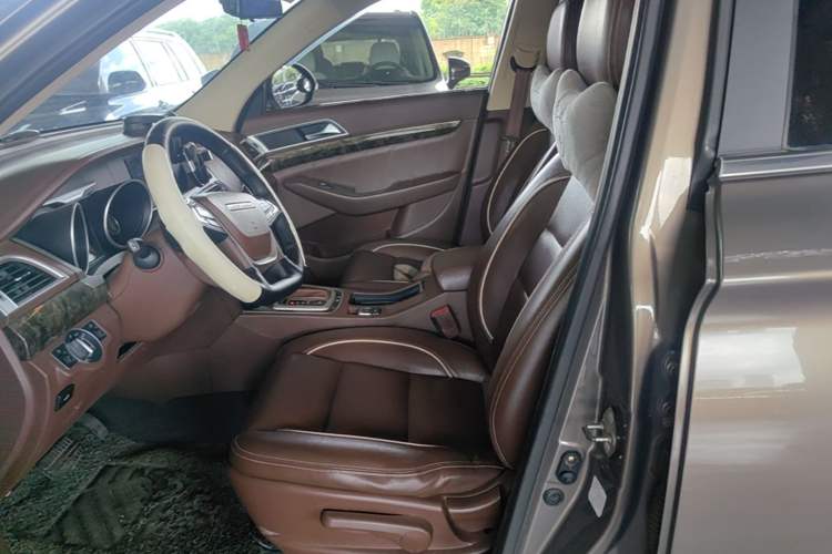 Used Leopaard CS10 2017 1.5T CVT Elite Model Left Front Seat
