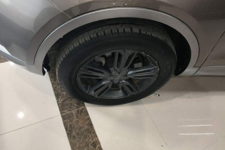 Used Leopaard CS10 2017 1.5T CVT Elite Model Left Front Wheel Hub