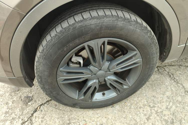 Used Leopaard CS10 2017 2.0T Automatic Urban Version Left Front Wheel Hub