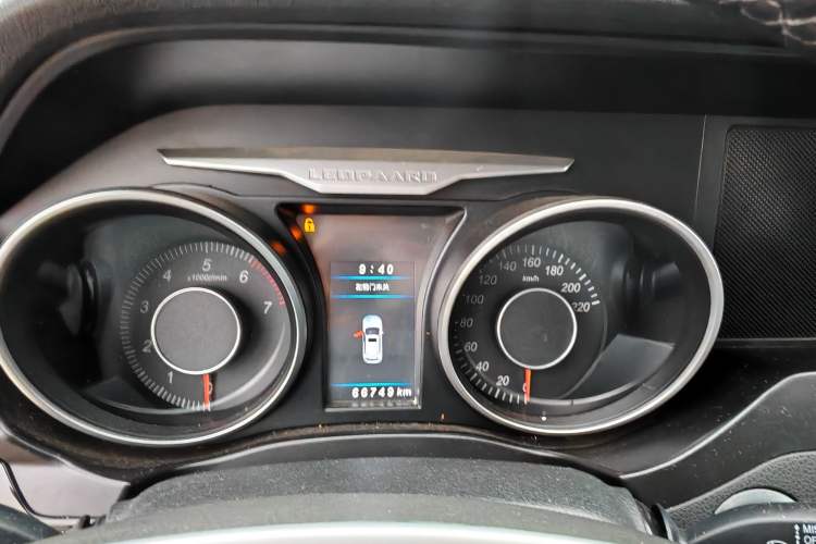 Used Leopaard CS10 2017 2.0T Automatic Urban Version Odometer Close Up
