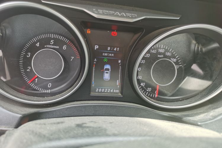 Used Leopaard CS10 2017 1.5T CVT Elite Model Odometer Close Up