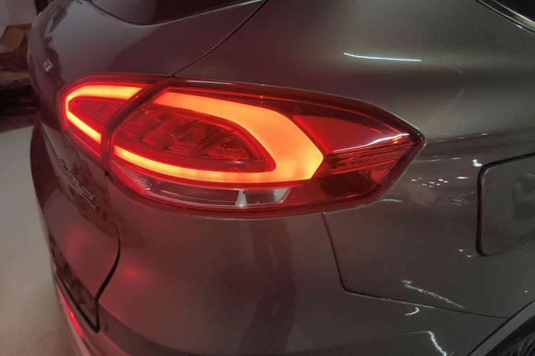 Used Leopaard CS10 2017 1.5T CVT Elite Model Right Rear Taillight