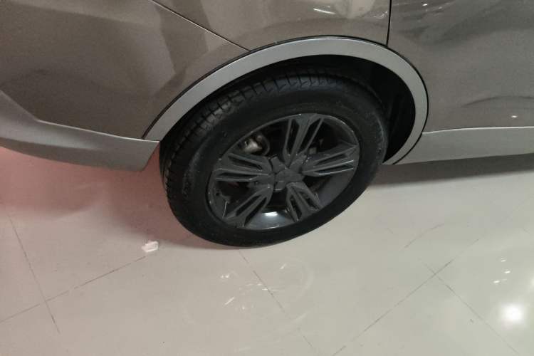 Used Leopaard CS10 2017 1.5T CVT Elite Model Right Rear Wheel Hub