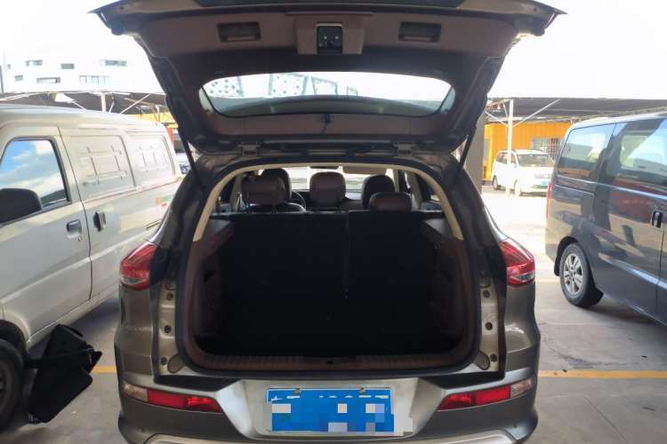 Used Leopaard CS10 2017 2.0T Automatic Urban Version Trunk