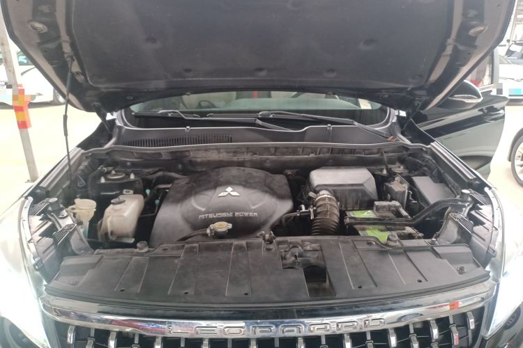 Used Leopaard CS10 2019 2.0T Automatic Drive Yue Edition Engine Bay
