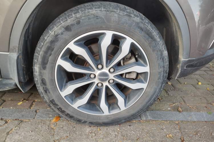 Used Leopaard CS10 2019 1.5T CVT Driving Comfort Edition Right Front Wheel Hub
