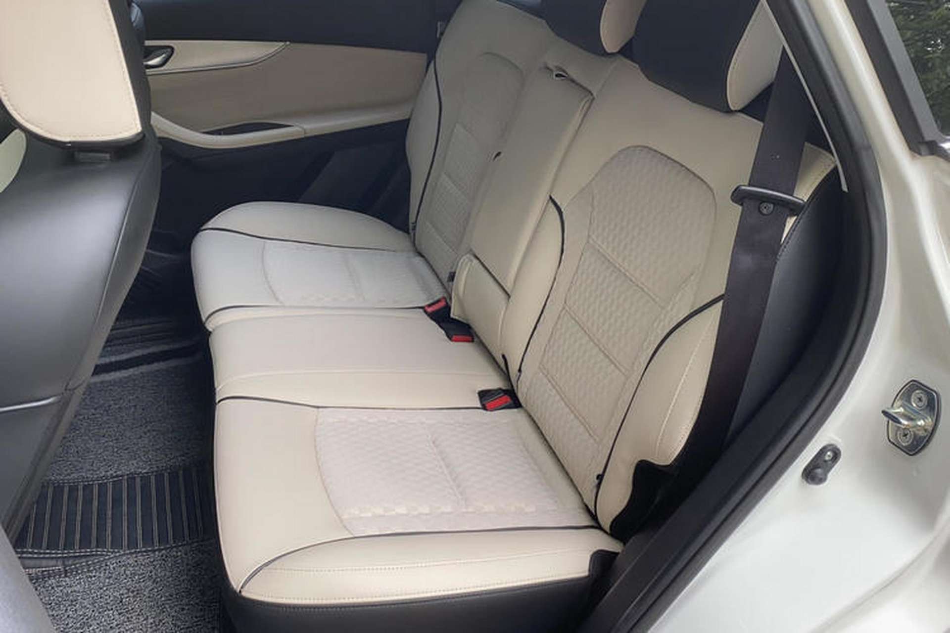 Used Leopaard CS10 2019 2.0T Automatic Drive Yue Edition Left Rear Seat