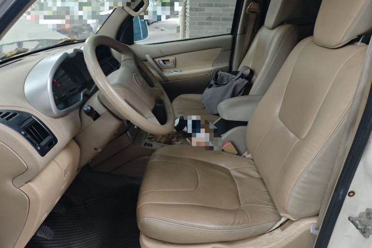 Used Leopaard CS6 2011 2.4L 4x4 Gasoline Luxury Version Left Front Seat