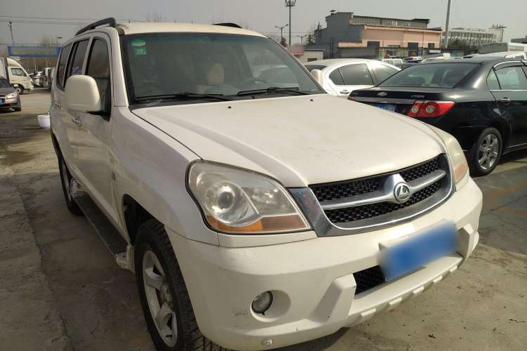 Used Leopaard CS6 2014 2.4L Two-Wheel Drive Comfort Version Exterior 2