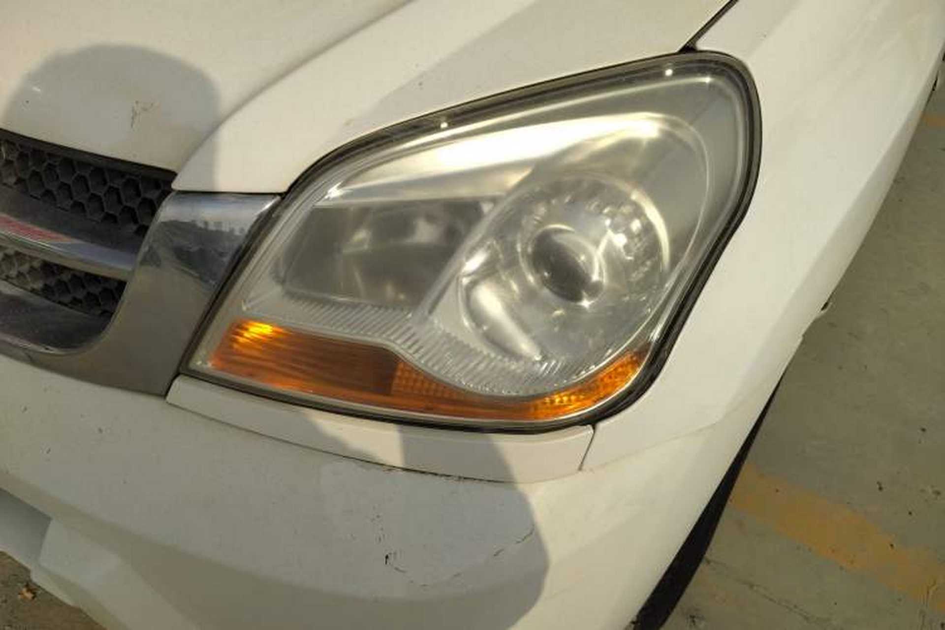 Used Leopaard CS6 2014 2.4L Two-Wheel Drive Comfort Version Left Front Headlight