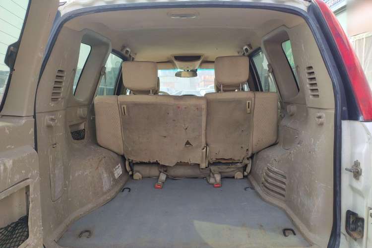 Used Leopaard CS6 2014 2.4L Two-Wheel Drive Comfort Version Trunk
