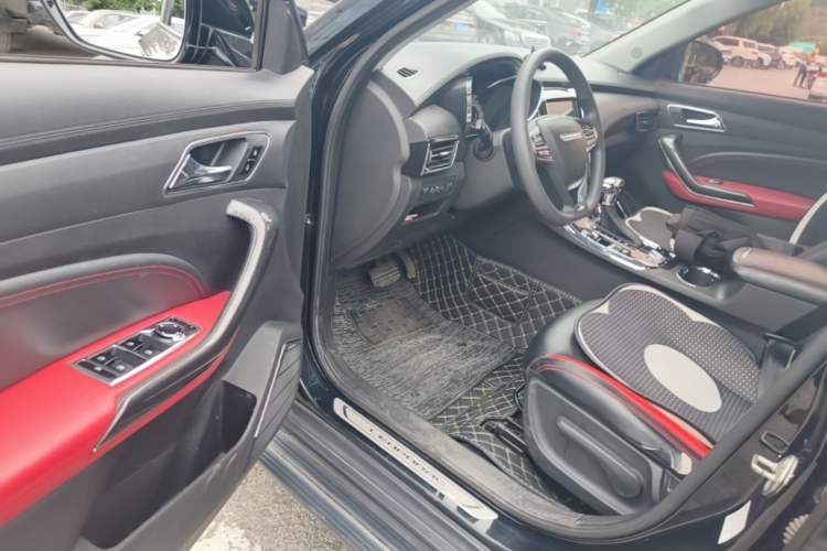 Used Leopaard CS9 2017 1.5L CVT Comfort Model Driver Seat