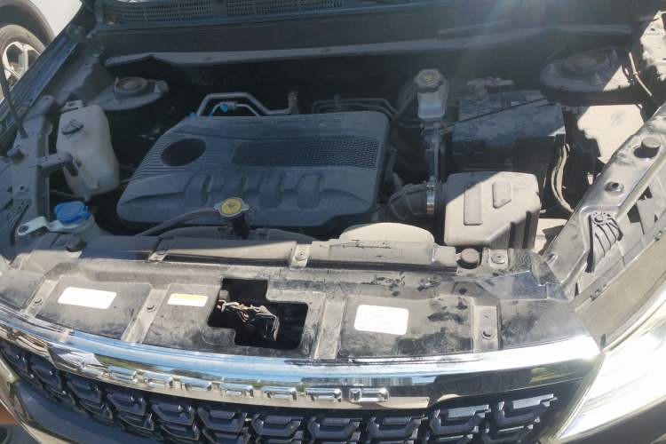 Used Leopaard CS9 2017 1.5L Manual Fashion Model Engine Bay