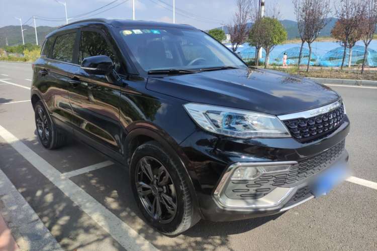 Used Leopaard CS9 2017 1.5L Manual Comfort Model Front Right 45 Deg