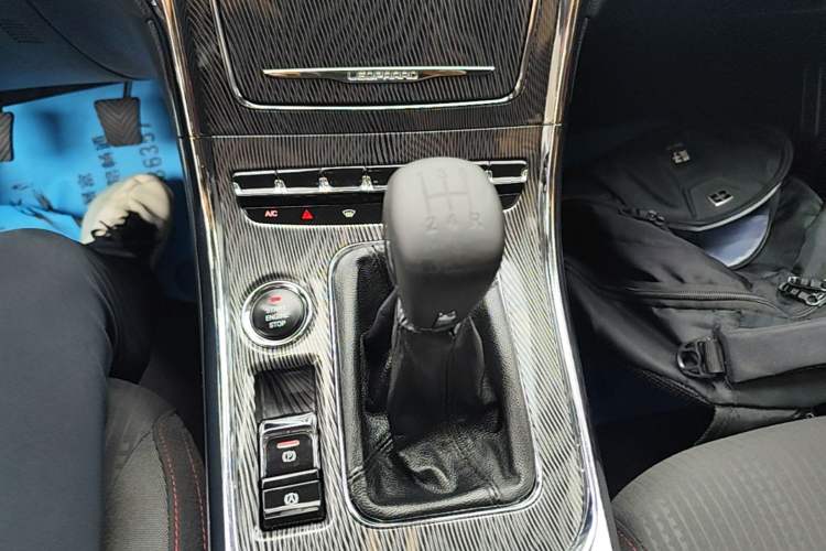 Used Leopaard CS9 2017 1.5L Manual Fashion Model Gear Lever