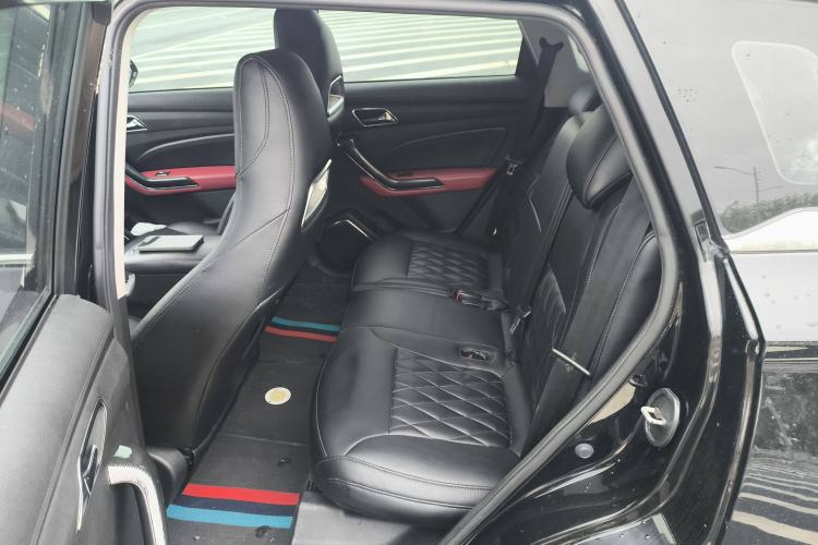 Used Leopaard CS9 2017 1.5L CVT Fashion Edition Interior 4