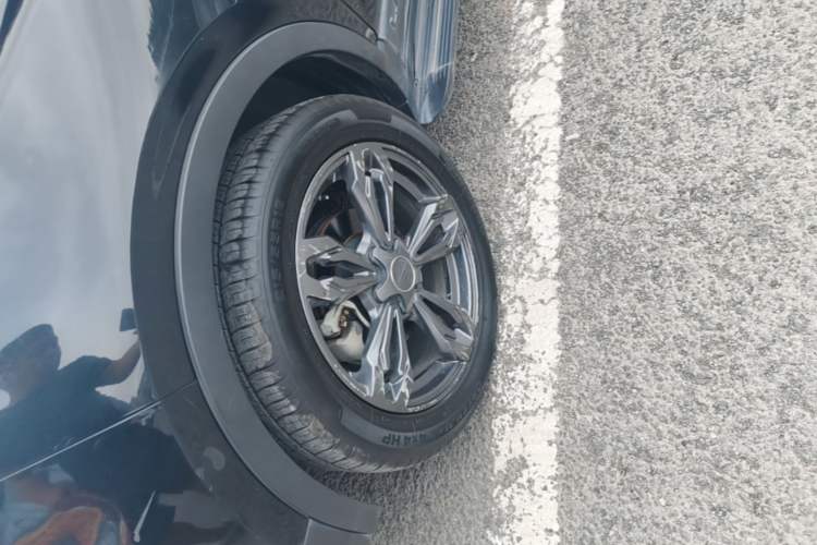 Used Leopaard CS9 2017 1.5L CVT Comfort Model Left Front Wheel Hub