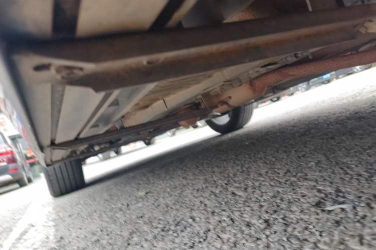 Used Leopaard CS9 2017 1.5L CVT Comfort Model Left Side Sill