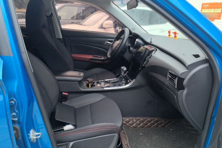 Used Leopaard CS9 2017 1.5L CVT Fashion Edition Right Front Seat