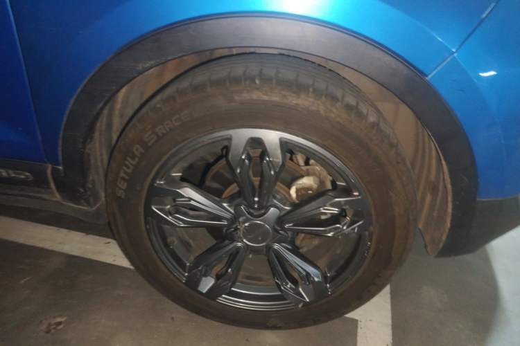 Used Leopaard CS9 2017 1.5L CVT Comfort Model Right Front Wheel Hub