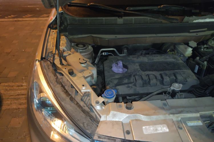 Used Leopaard CS9 2017 1.5L CVT Elite Model Engine Bay Right