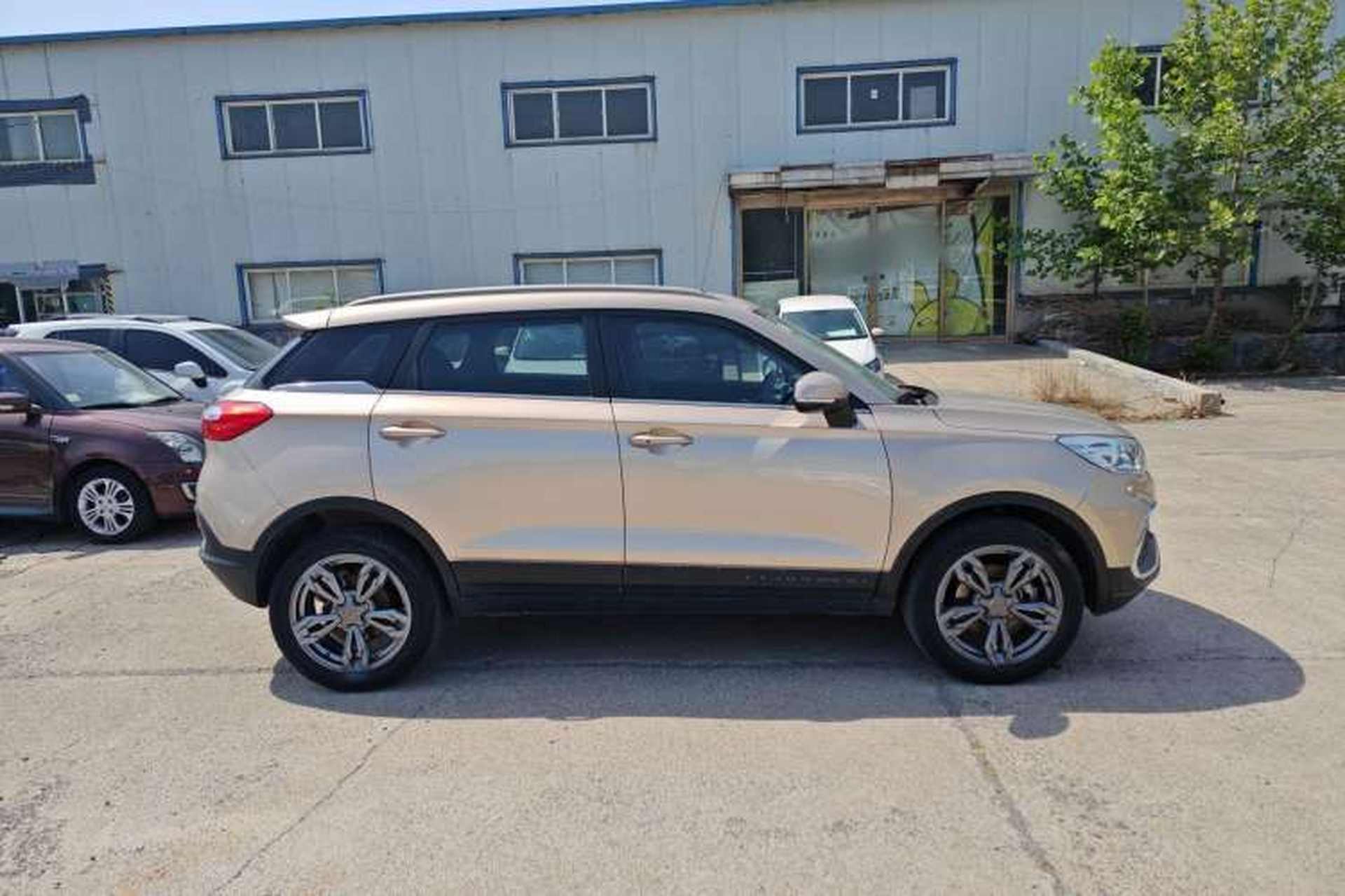 Used Leopaard CS9 2017 1.5L Manual Fashion Model Exterior 2