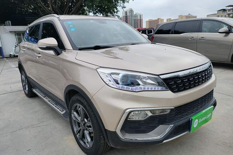 Used Leopaard CS9 2017 1.5L Manual Comfort Model Front Right 45 Deg