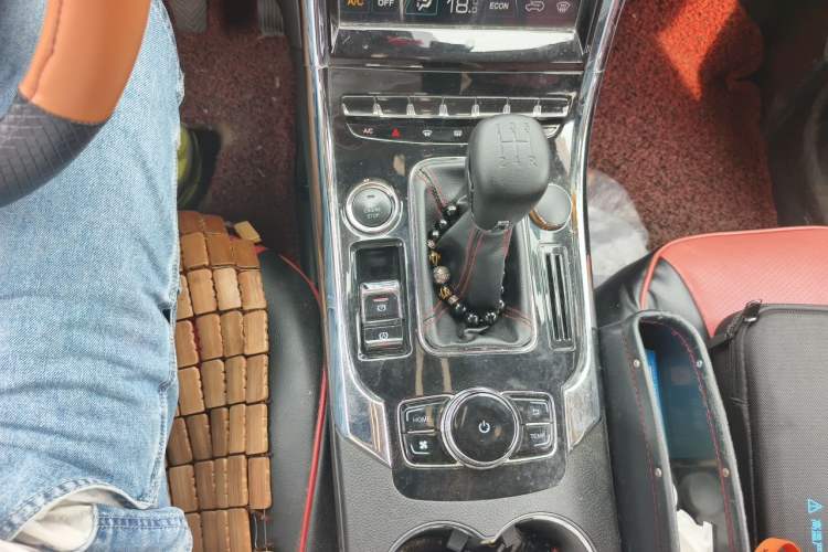 Used Leopaard CS9 2017 1.5L Manual Comfort Model Gear Lever