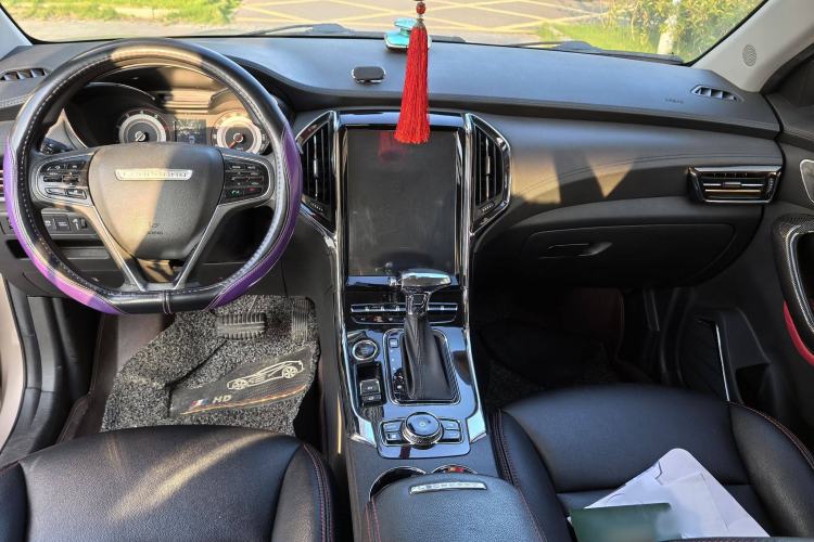 Used Leopaard CS9 2017 1.5L CVT Fashion Edition Interior 3