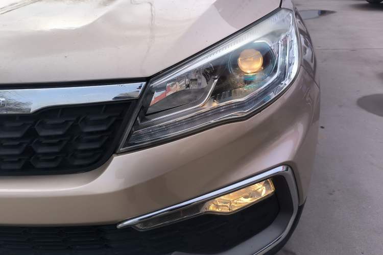 Used Leopaard CS9 2017 1.5L Manual Fashion Model Left Front Headlight