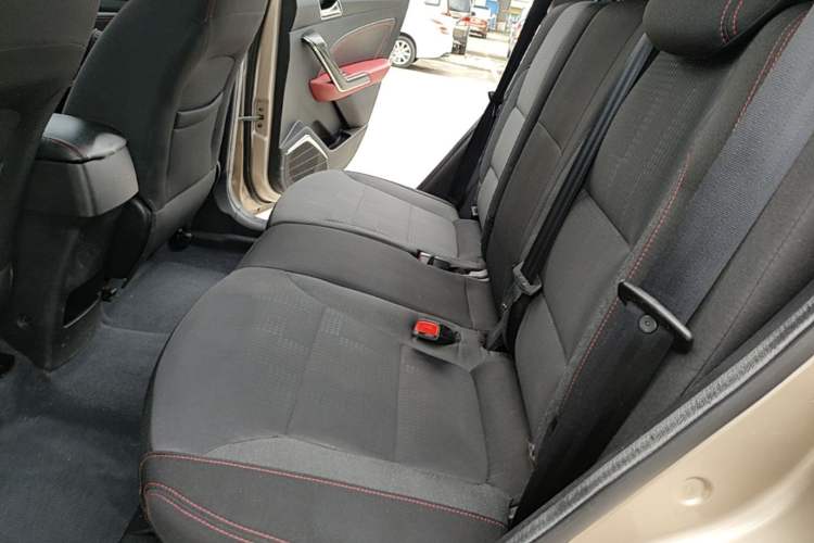 Used Leopaard CS9 2017 1.5L Manual Comfort Model Left Rear Seat