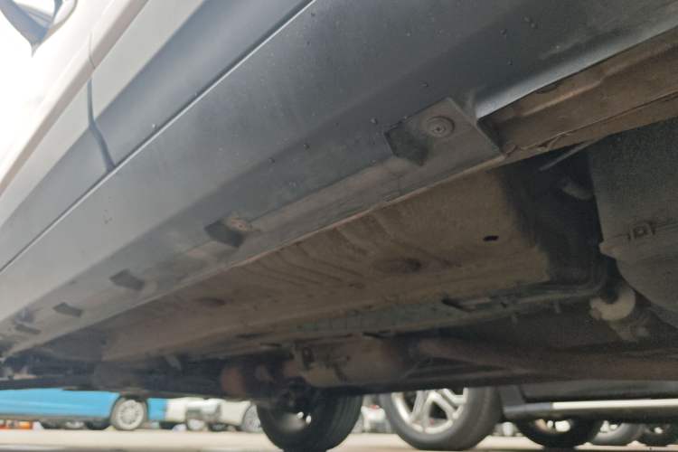 Used Leopaard CS9 2017 1.5L Manual Fashion Model Left Side Sill