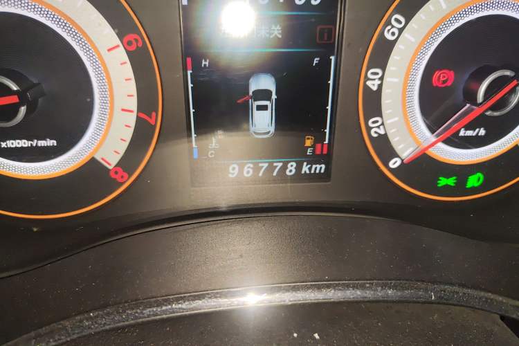 Used Leopaard CS9 2017 1.5L CVT Elite Model Odometer Close Up