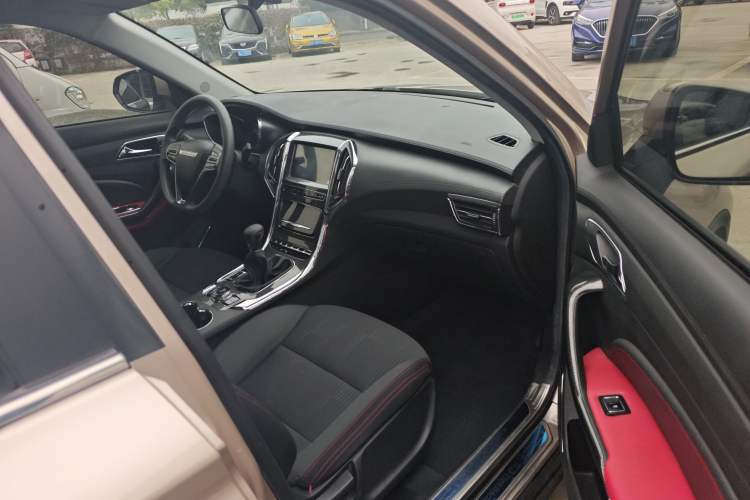 Used Leopaard CS9 2017 1.5L Manual Fashion Model Right Front Seat